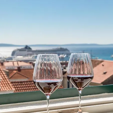 Old Town Experience, Sea View, Center&beach, 2bthr * Split